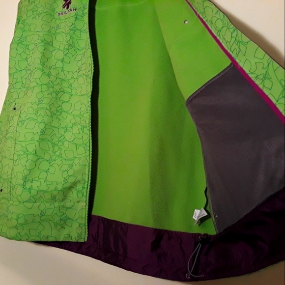 Under Armour Ski Jacket Size L - Picture 5 of 5